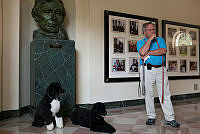 Bo and Sunny Welcome White House Visitors