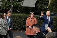 President Biden Greets Guests at 2023 Turkey Pardon Ceremony