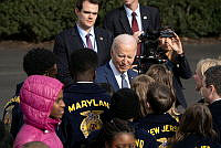 President Biden Greets Guests at 2023 Turkey Pardon Ceremony