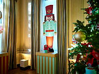 2023 State Dining Room Holiday Decorations, Biden Administration