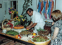 Matthew Wendel Arranges Food