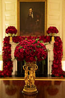 2019 Holiday Decorations in the State Dining Room